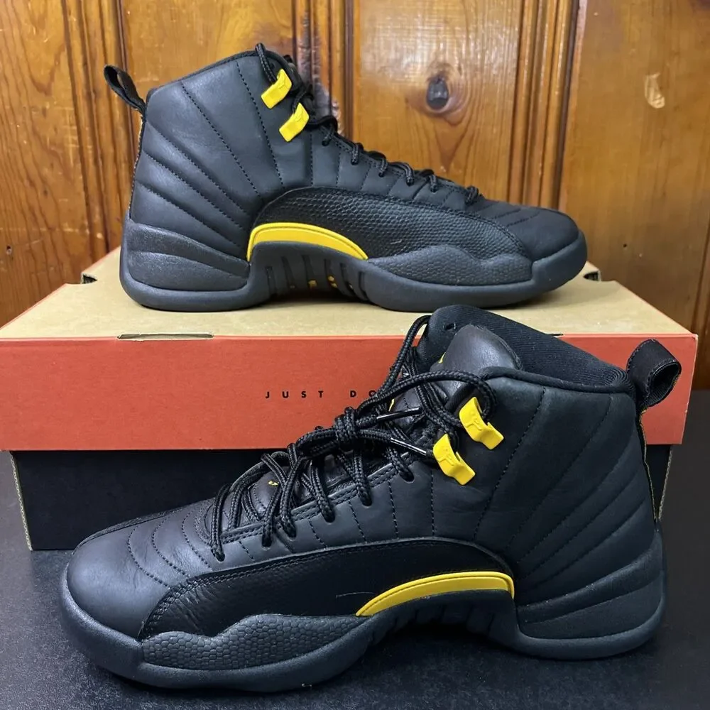 Jordan 12 University Gold/ Black Size 9.5 Men (CT8013071) Replacement Box USED